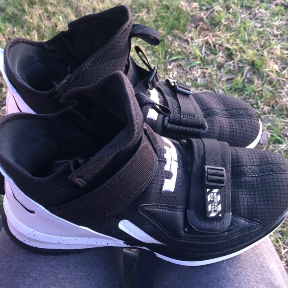 lebron 13 sfg